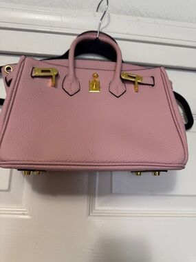 Classic Structured Satchel - Pink with Gold Hardware